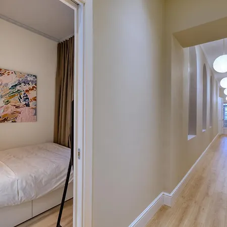 Traditional Chic 2 Bedroom With Seaview Ldem1-5 * Valletta